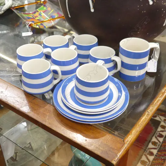 12 PCES CORNISHWARE - JUDITH ONIONS LABEL - 8 MUGS, 4 SAUCERS