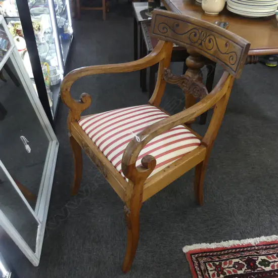 REGENCY STYLE BLADE BACK CHAIR w. STRIPED DROP IN SEAT