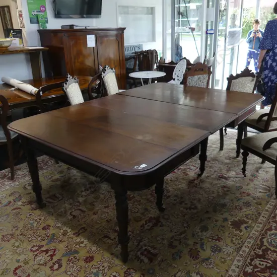 19THC MAHOGANY DINING TABLE 19THC . WITH EXTENSION PIECE USING BRASS CONNECTING CLIPS TOTAL SIZE 1995 X 1360 mm AF