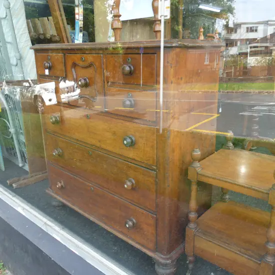COLONIAL 7 DRAWER CEDAR SCOTCH CHEST. CENTRAL BONNET DRAWER WITH SERPENTINE DETAIL. H.1220mm W. 1170mm 