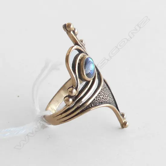 (20632) 9CT GOLD & PAUA DESIGNER H/MADE RING 