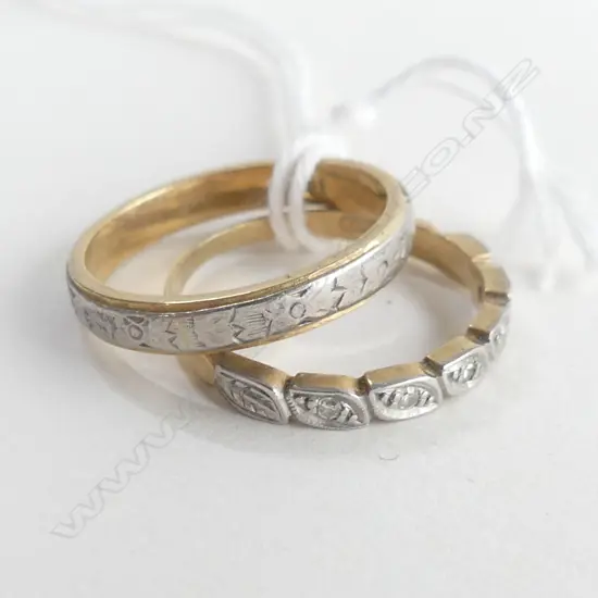 TWO 18CT GOLD BANDS 5.15gm