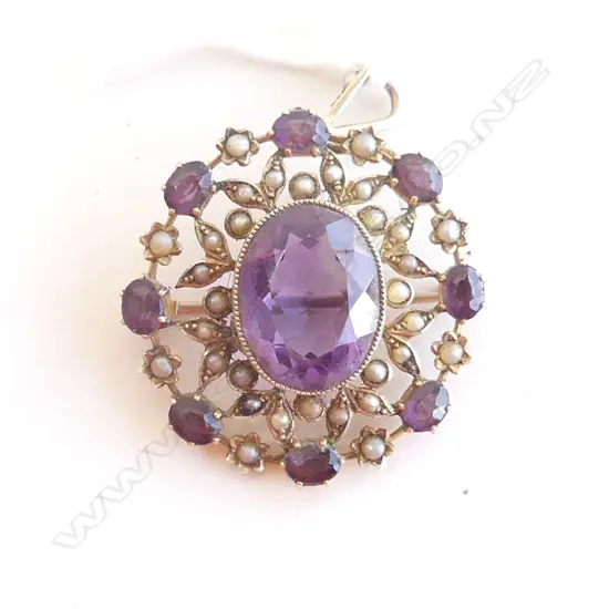 9CT ANTIQUE PURPLE AMETHYST & SEED PEARL PENDANT / BROOCH 8.0 GRAMS