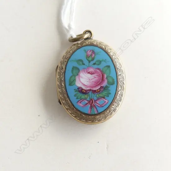 ANTIQUE ROLLED GOLD & ENAMELLED LOCKET engraved back