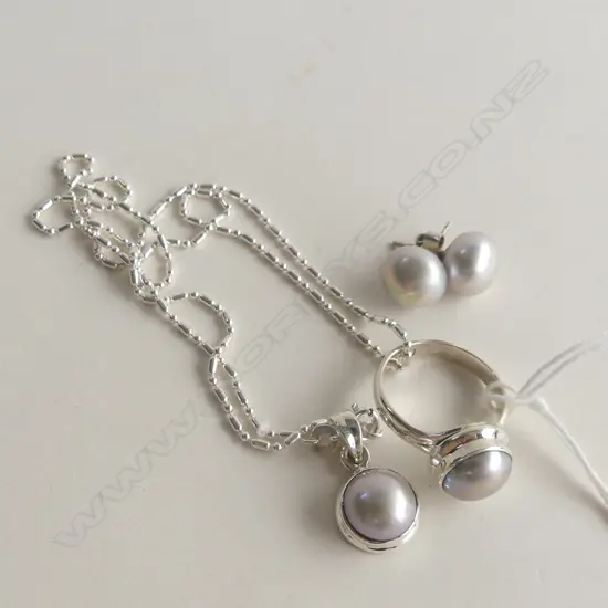 3 PCE 925 PEARL SET; RING, PENDANT NECKLACE, PR STUD EARRINGS 13.5 GRAMS