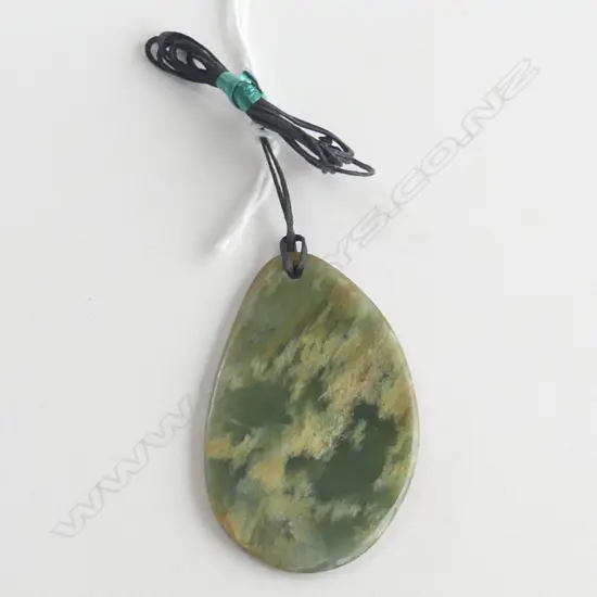 NZ POUNAMU (GREENSTONE)  OVAL DISC PENDANT (L50MM) ON BLACK WAXED ADJUSTABLE CORD