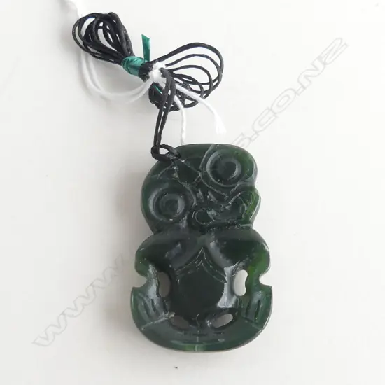 NZ POUNAMU (GREENSTONE) TIKI PENDANT (L48MM) ON BLACK WAXED ADJUSTABLE CORD