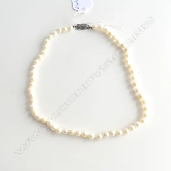 CULTURED UNIFORM PEARL NECKLACE L.400mm