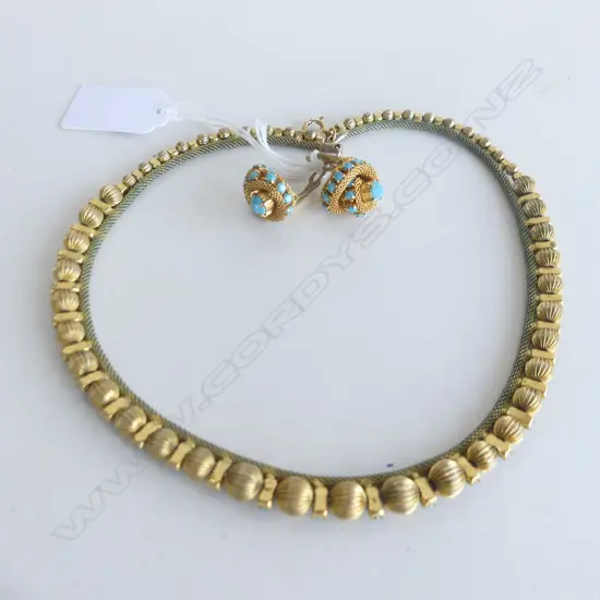 VINTAGE FANCY GILT NECKLACE & EARRING SET FAUX TURQUOISE