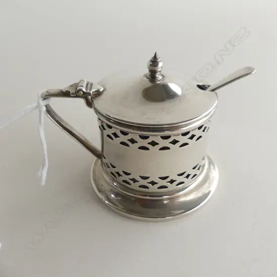 STG SILVER BLUE GLASS LINED MUSTARD POT WITH SPOON (29GMS WITHOUT LINER) 