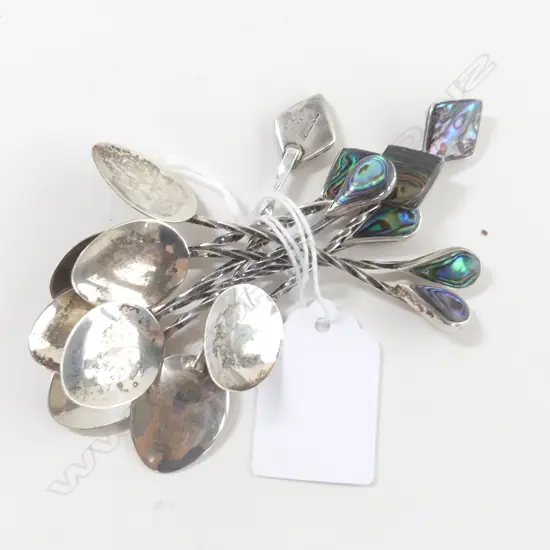 4 & 4 NZ STG SILVER & PAUA COFFEE SPOONS 18760