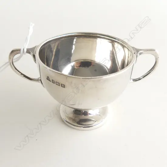 SM STG SILVER TROPHY, ENGRAVED 1923, DIA 85 H 45MM, 57GMS BIRM. 1922