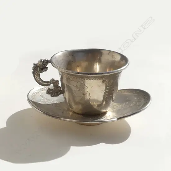 (19876) CHINESE SILVER ENGRAVED SMALL CUP & SAUCER dragon handle. Bat engraved