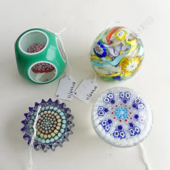 4 MILLEFIORE PAPER WIEGHTS