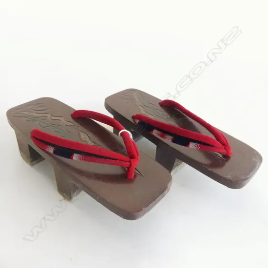 PR VINTAGE TRADITIONAL JAPANESE SHOES 