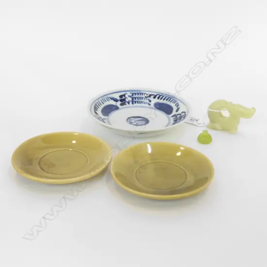 3 SMALL ORIENTAL PLATES; PR + B/W 140mm dia + JADE PCE