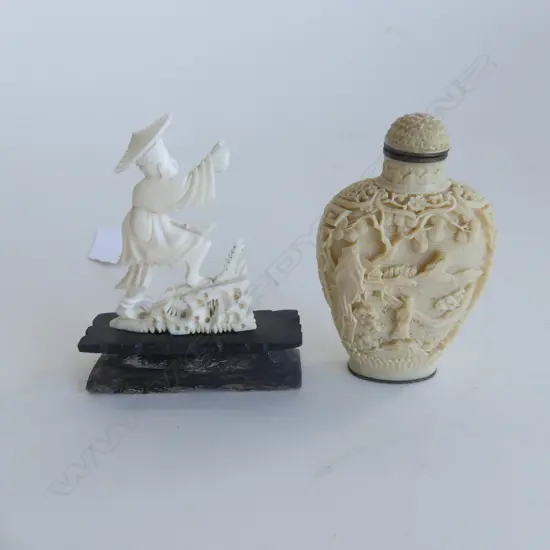 2 SML CARVED ORIENTAL PCES; IVORY FISHERMAN H.70mm + RESIN PERFUME BOTTLE H.70mm