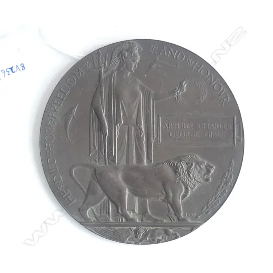 WWI MEMORIAL PLAQUE. BRONZE. NAMED. 120mm dia