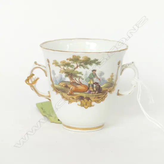 19thC HAND PAINTED DOUBLE HANDLED CUP H.70mm