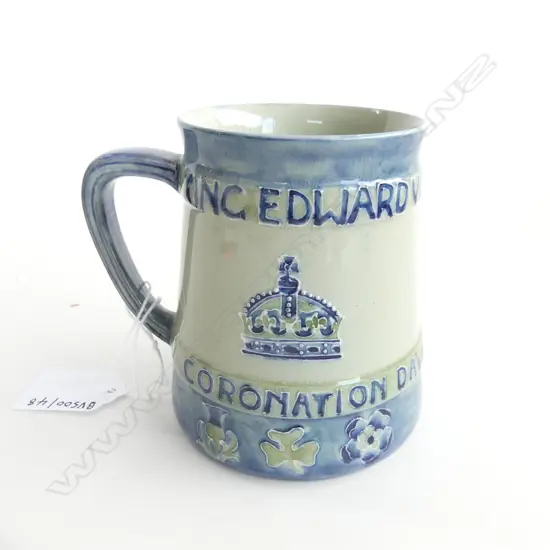 WILLIAM MOORECROFT KING EDWARD 7YH CORONATION MUG H100MM 1013