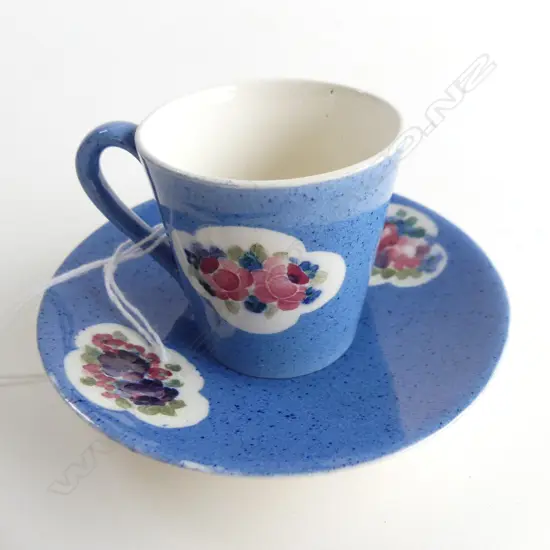 WILLIAM MOORCROFT  COFFEE CAN & SAUCER  H60MM  1014
