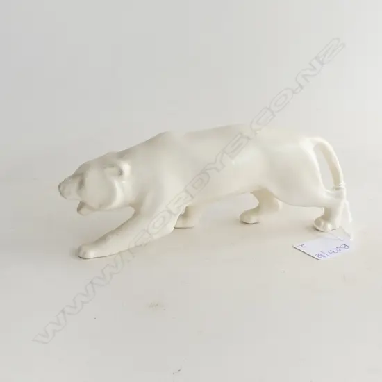 WHITE CERAMIC LARGE CAT L.190mm