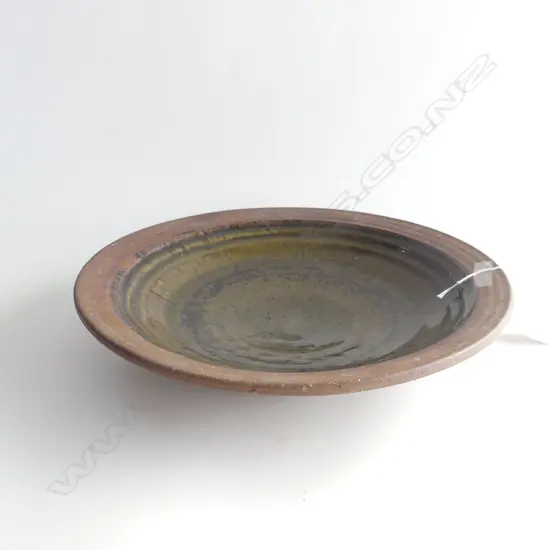 LG SHALLOW POTTERY BOWL, MAKER UNKNOWN DIA 360MM