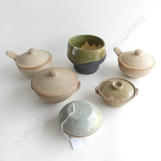 6 PCES STUDIO POTTERY; 5 SML LIDDED CONTAINERS; 1 BERNARD LEACH AF, 4x ST. IVES + 2 OTHER