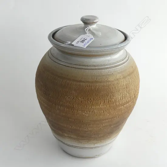 LIDDED STUDIO POTTERY JAR BY JOHN KALB 260MM