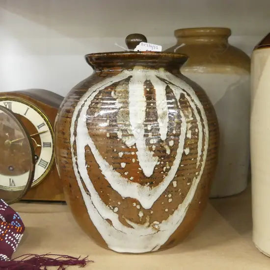 LARGE LIDDED STUDIO POTTERY JAR 270MM