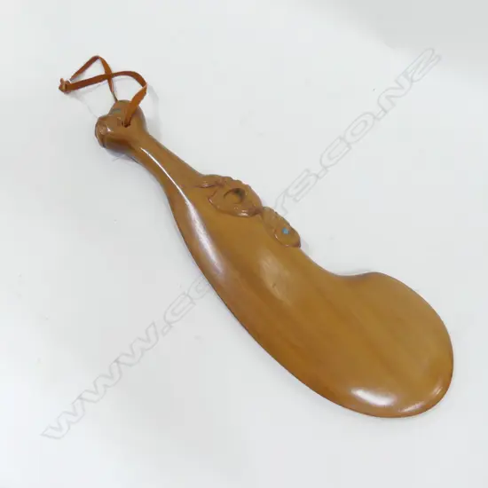 CARVED WOODEN MAORI PATU L.400mm (21102)