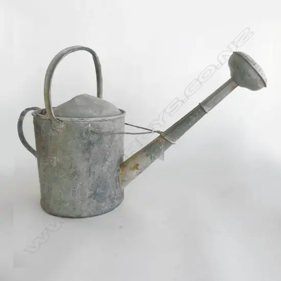 VINTAGE METAL WATERING CAN H.420mm