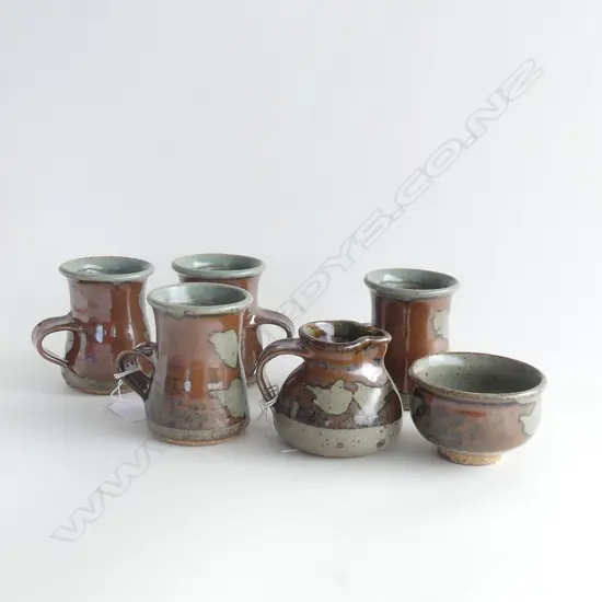 ANDREW VAN DER PUTTEN 6 PC COFFEE SET, 4 MUGS, MILK JUG & SUGAR BOWL
