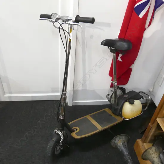 VINTAGE TAMI MOTORISED SCOOTER L.1100mm