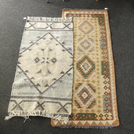 2 MODERN FLATWEAVE RUGS; B/W 1380x660 / KELIM 1580x660mm