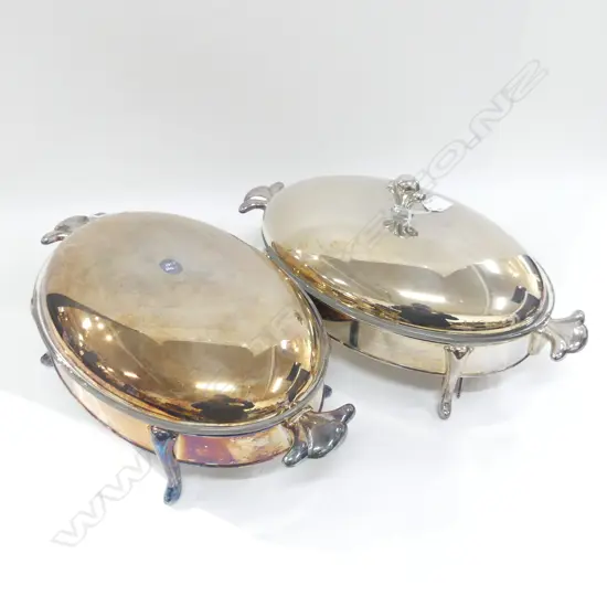 PR LG OVAL GLASS LINED SILVER PLATE SERVING DISHES WITH LIDS (1 HANDLE LID A/F) L 430MM (EX SULTAN OF BRUNEI)