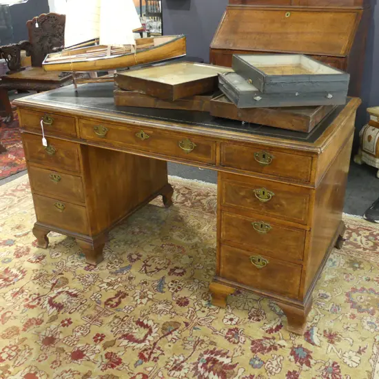 VICTORIAN MAHOGANY LEATHER TOPPED DOUBLE PEDESTAL DESK 1350x720mm