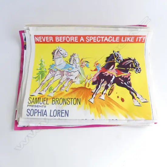 10 VINTAGE MOVIE POSTERS & 3 SCREEN CHATS