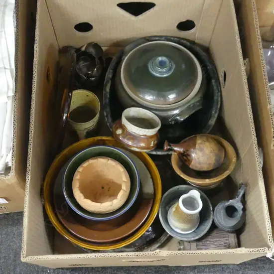 BOX LOT ASST. STUDIO POTTERY