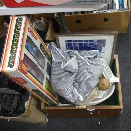 BOX LOT 'MEGA TRANSPORT' REMOTE TOYS, LGE BOWL ETC