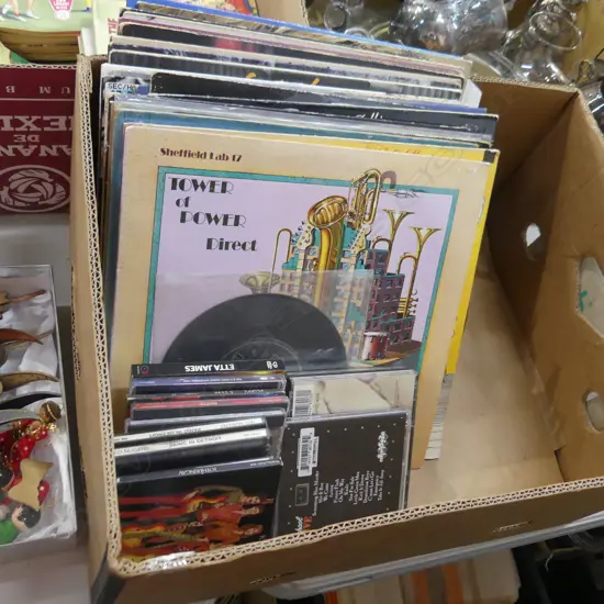 ASST ROCK RECORDS AND CDS APPROX 30 LPS