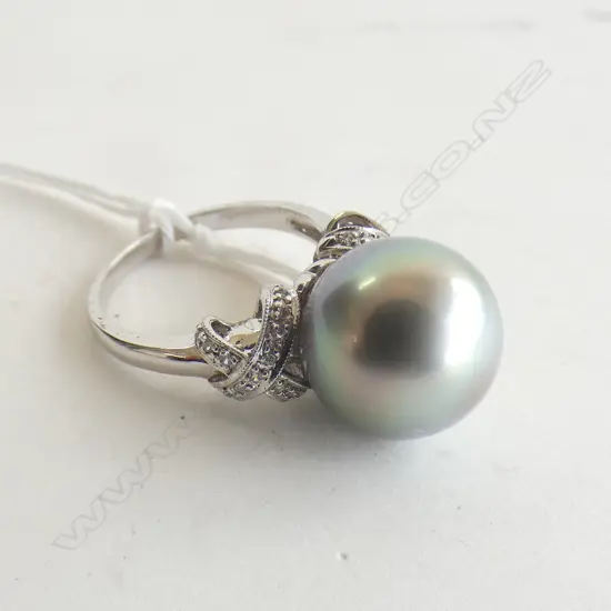 14ct. GOLD PLATED, TAHITIAN PEARL CZs 12mm pearl, SIZE M