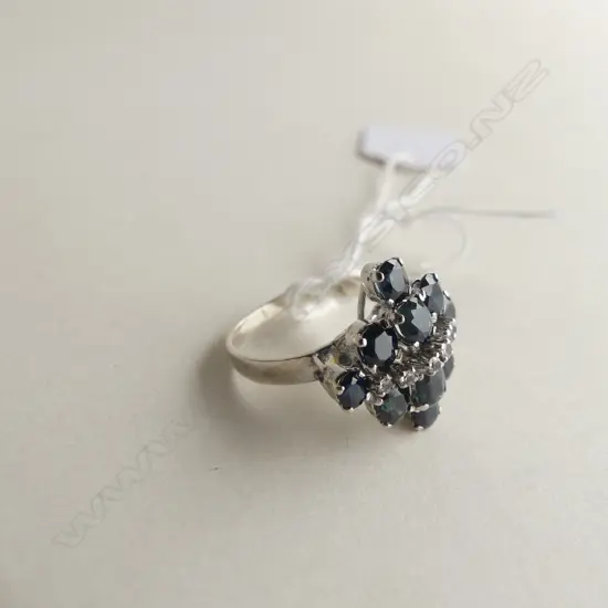 925 SILVER RING WITH LARGE DARK BLUE SAPPHIRES/WHITE STONES 4.6GMS