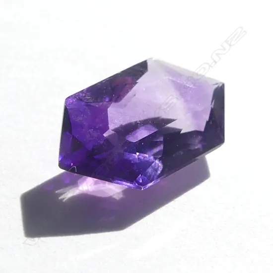 FANTASY SHAPE AMETHYST 2.51CT 
