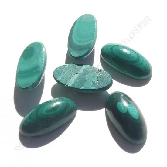 6 MALACITE CABACHON STONES