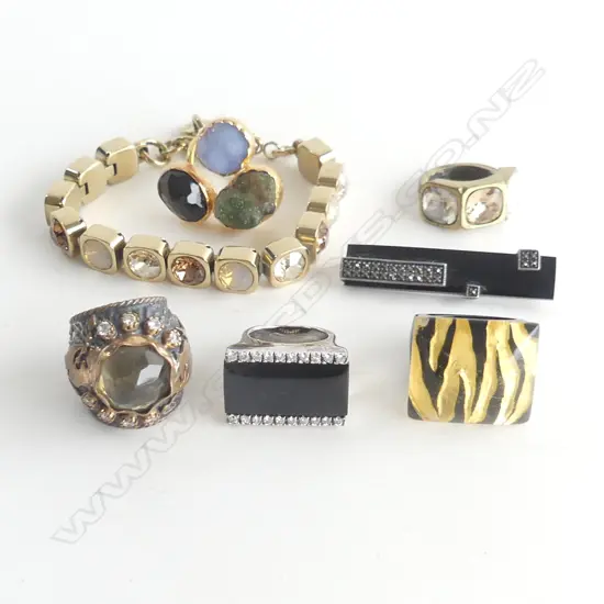 5 COSTUME COCKTAIL RINGS + DRYBERG KERN BRACELET & 925 STG BROOCH
