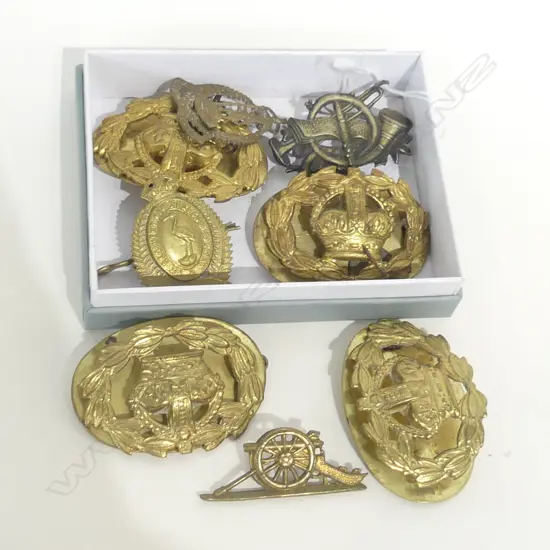 ASST. WWI BADGES ETC