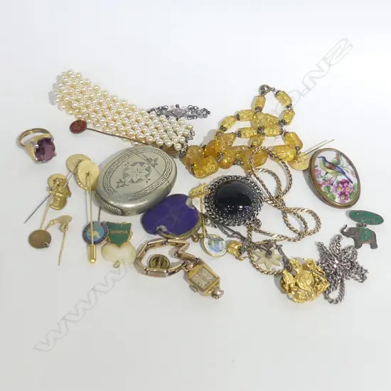 ASST. COSTUME JEWELLERY + VESTA