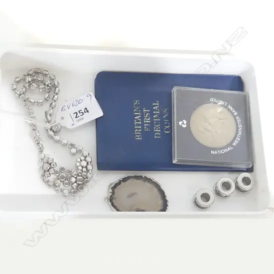 ASST: 3 FLESH (EAR)'TUNNEL PIERCINGS& other + 2 COINS + COSTUME NECKLACE + AGATE PENDANT