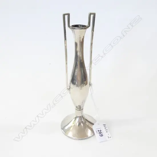 ART NOUVEAU STG SILVER BUD VASE, FILLED BASE. H. 185MM 151GMS BIRM. 1909